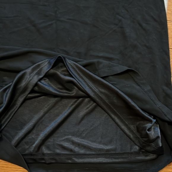 Bailey 44 Shoulder Cut-out Short Sleeve Black Dress - Picture 12 of 16